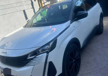 URGENT SALE: 2022 Peugeot 5008 GT Line