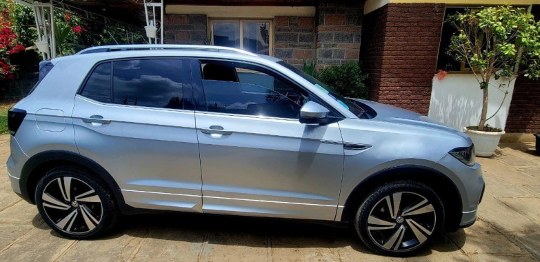 VOLKSWAGEN T-CROSS 2020