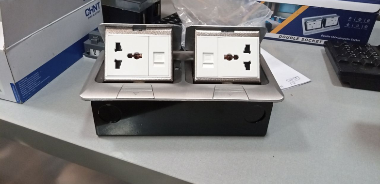 floor box 2data + 2socket