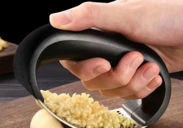 Stain less still grinder